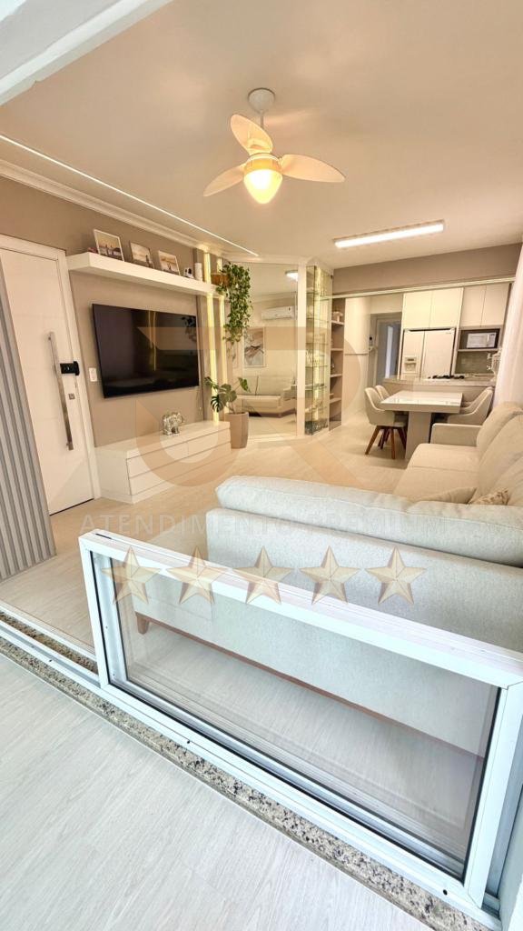 03 DORMITÓRIOS SENDO 02 SUÍTES