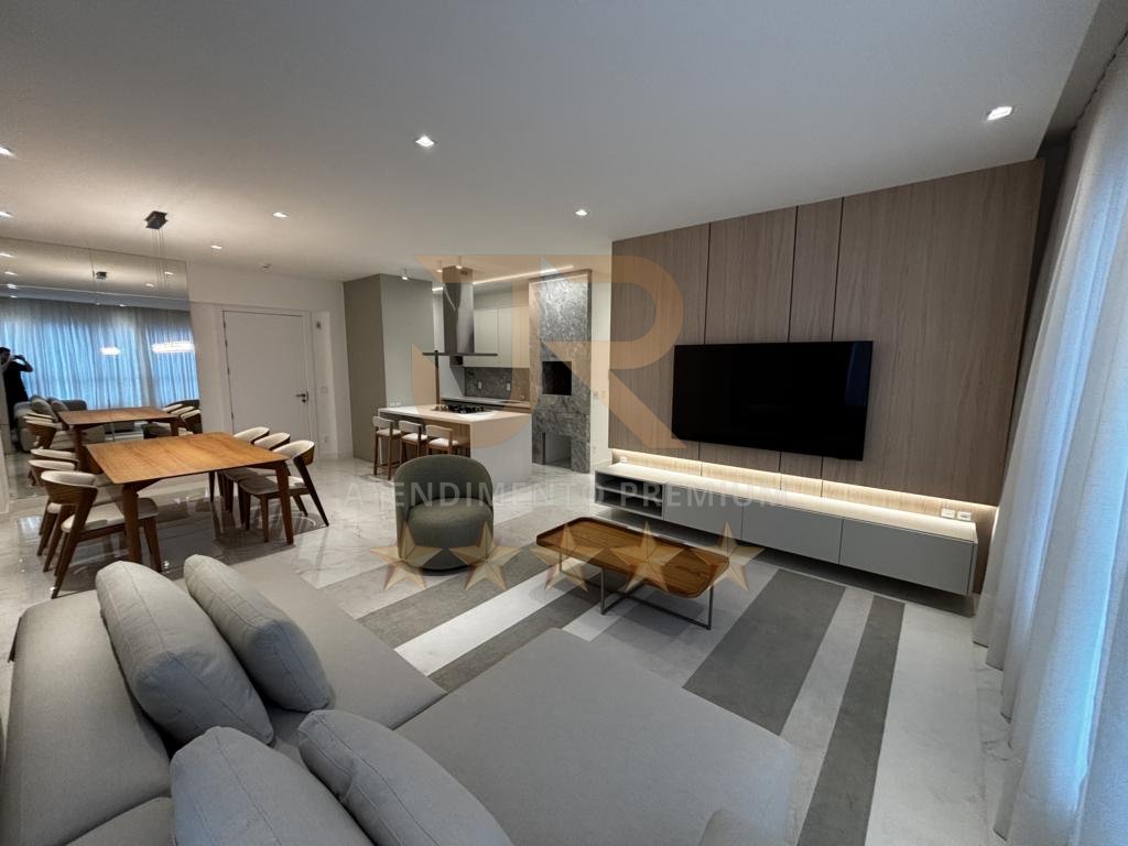 3 SUÍTES IMPECÁVEL