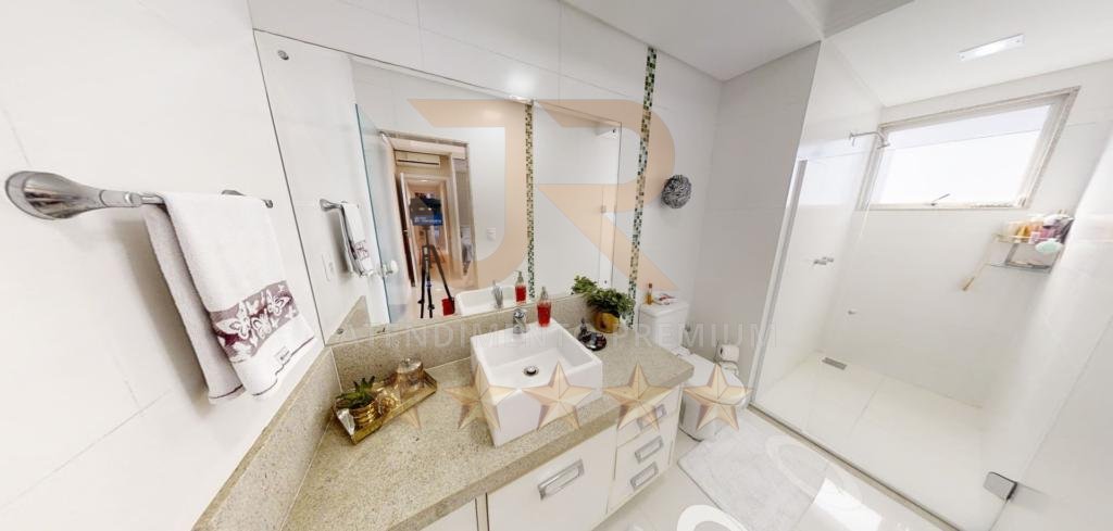 3 SUITES MOBILIADO